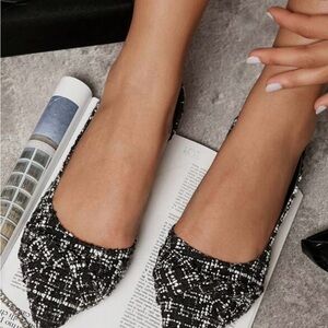 Sophisticated Black and White Women's Flats
